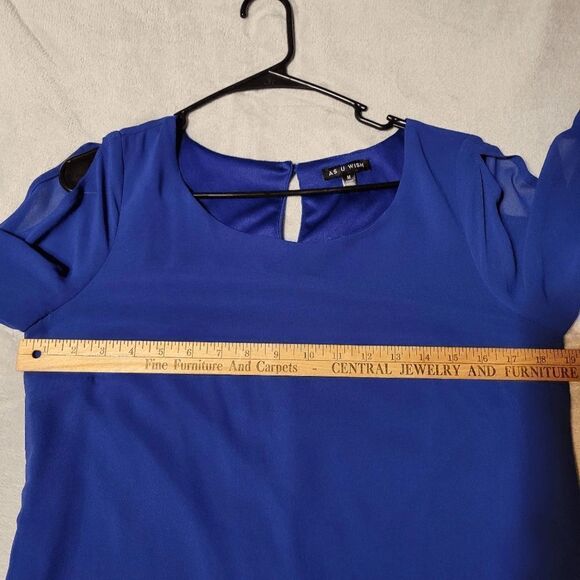 As U Wish Dress Sz Medium Cold Shoulder Blue Long Sleeve Dress Formal Homecoming - Picture 6 of 7